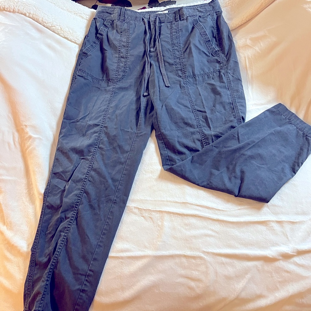 Lou & Grey cropped chinos, gray, size 10